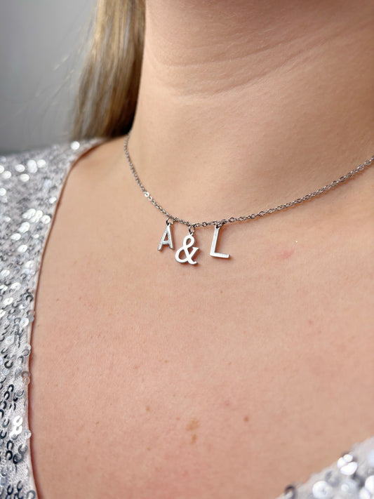Collier élégant + double initiales