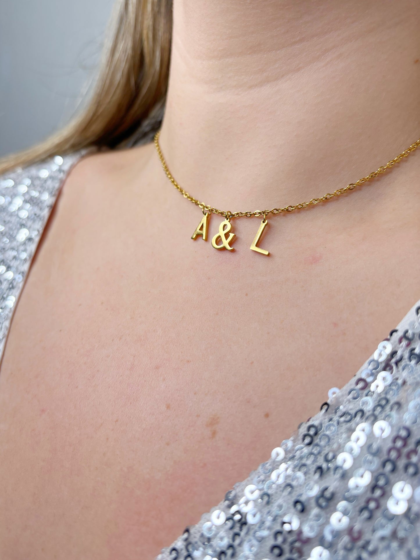 Collier élégant + double initiales