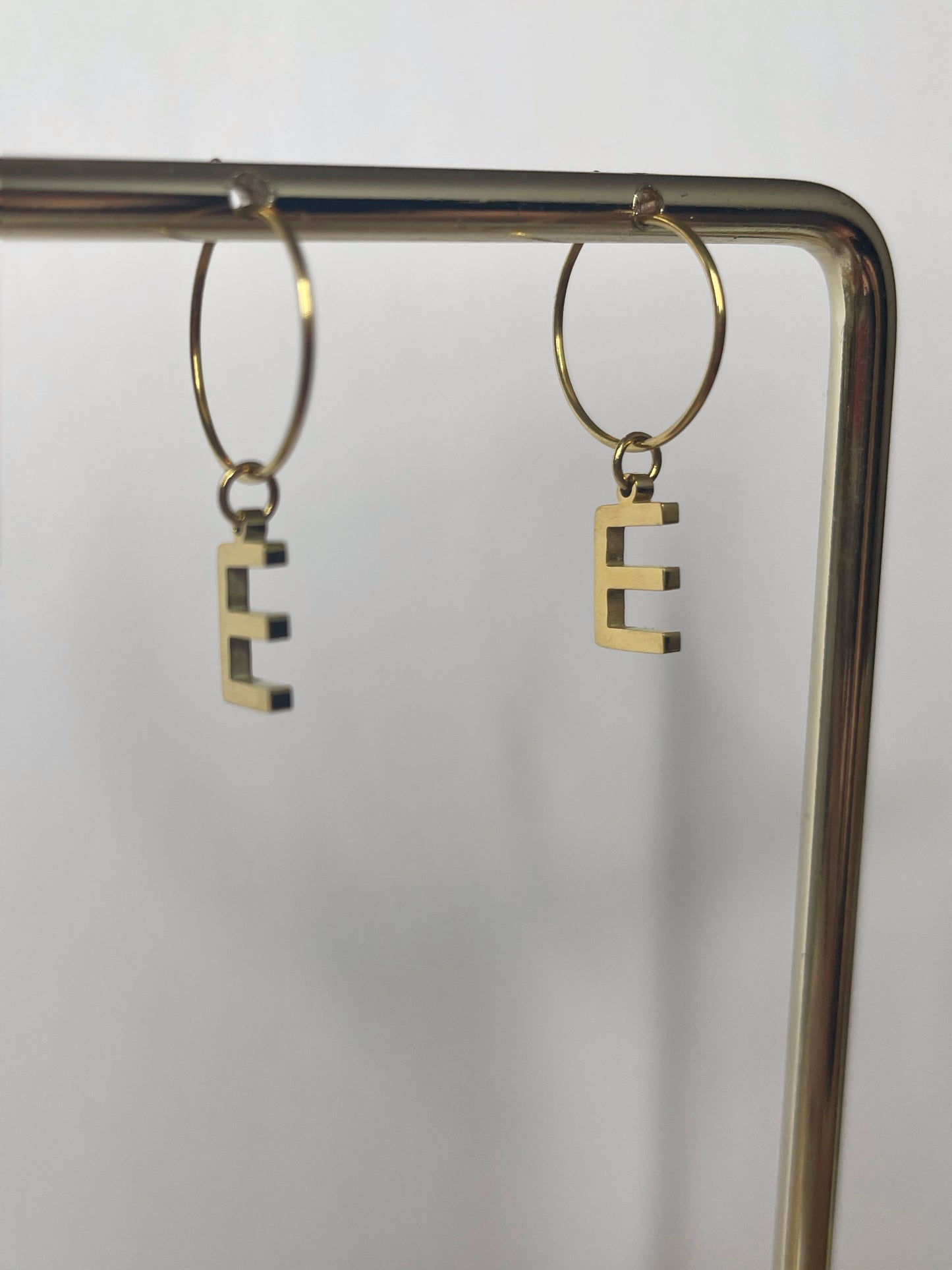 Boucles d'oreilles persévérantes