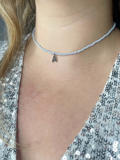 Collier dévoué bleu